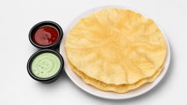 Pappadoms (2pcs) With Sauce